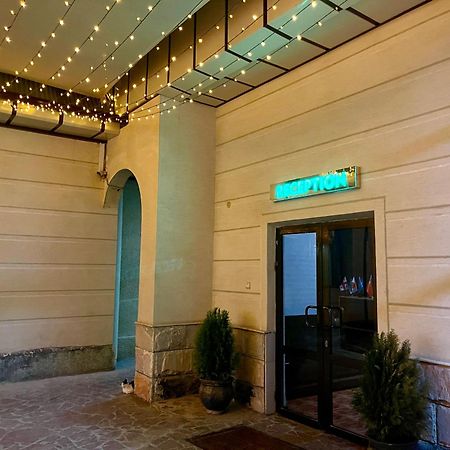 Green Hotel Taszkent Zewnętrze zdjęcie