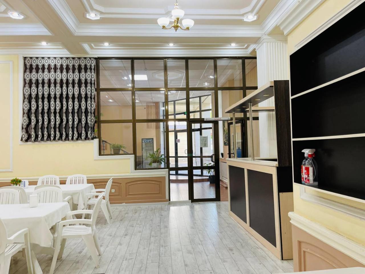 Green Hotel Taszkent Zewnętrze zdjęcie